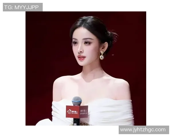 足球明星与美女的完美瞬间精彩照片大赏 足球明星与美女的完美瞬间精彩照片大赏