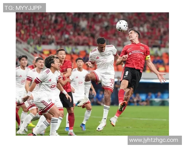 足球明星齐聚拼图盛宴展现球场魅力与团结精神的精彩瞬间 足球明星齐聚拼图盛宴展现球场魅力与团结精神的精彩瞬间