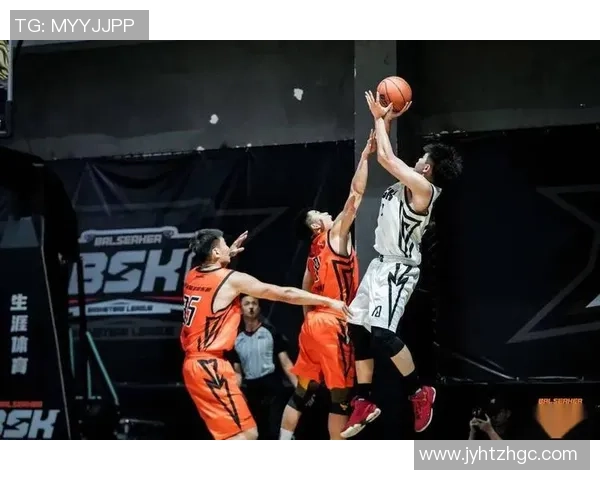 重庆篮球队与杭州篮球队技术对决赛后分析与总结